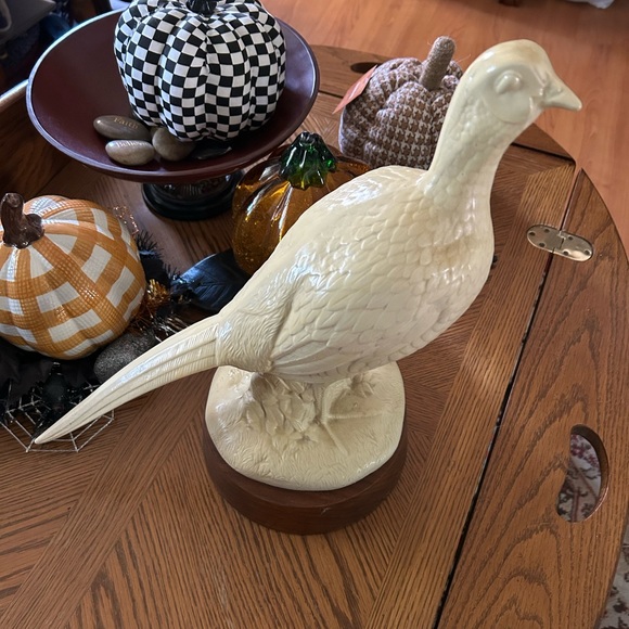 Vintage White Pheasant Sculpture Figurine Statue - Picture 1 of 10